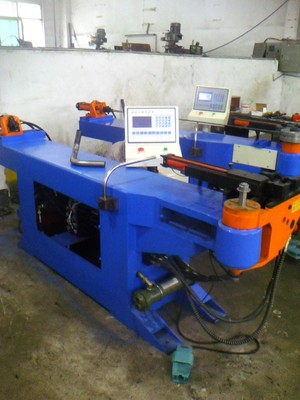 半自動彎管機與數控彎管機 制造商價格、圖片與選購指南